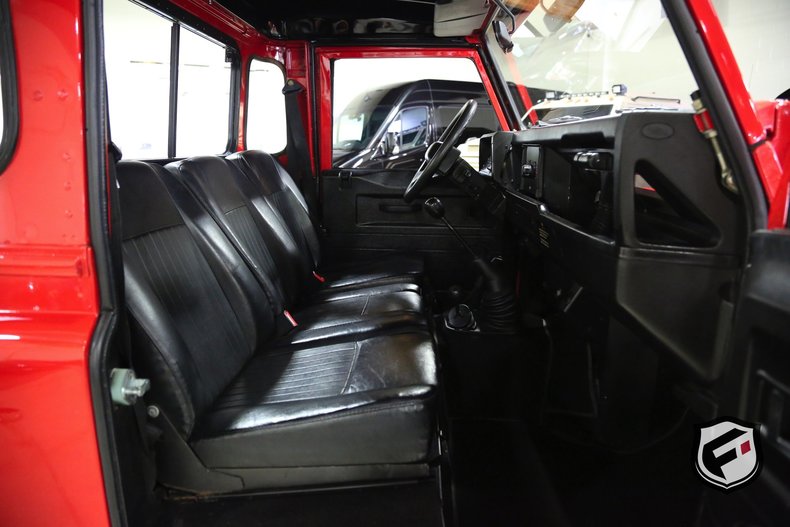 1987 Land Rover Defender