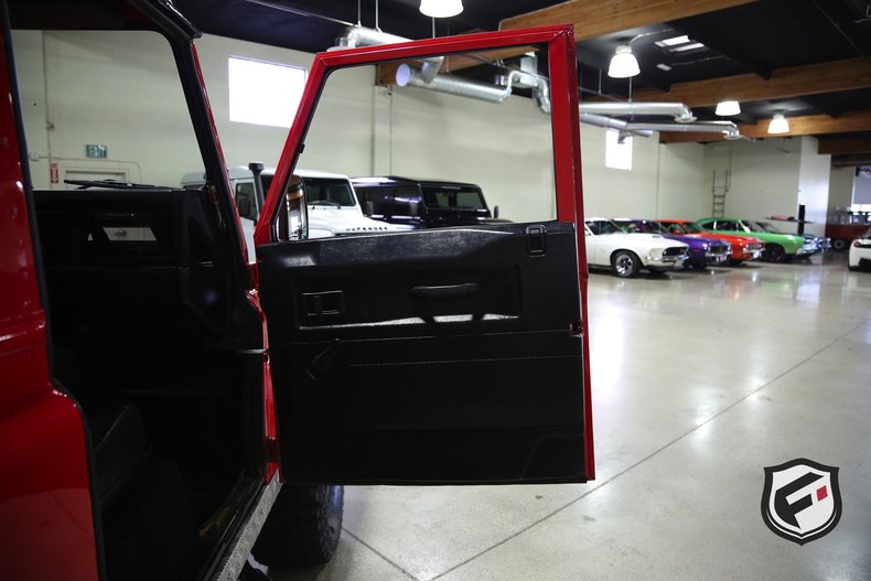 1987 Land Rover Defender