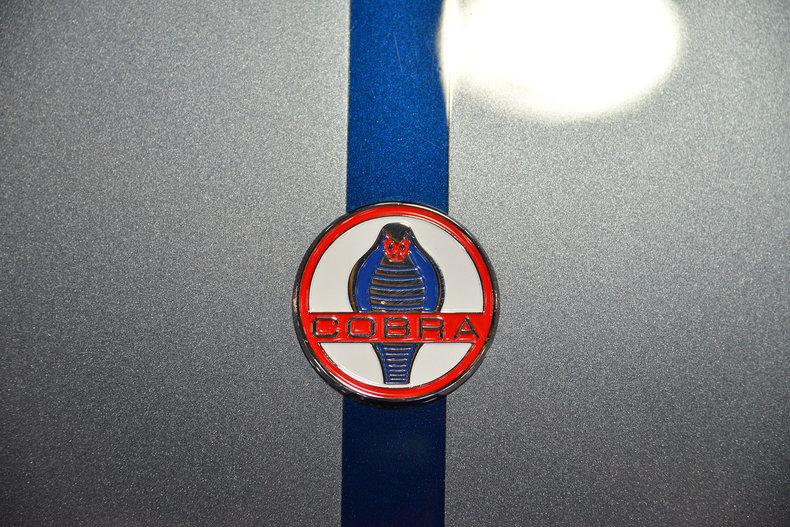 2004 Cobra 427R