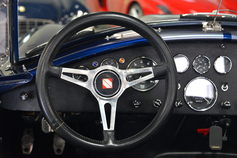 2004 Cobra 427R