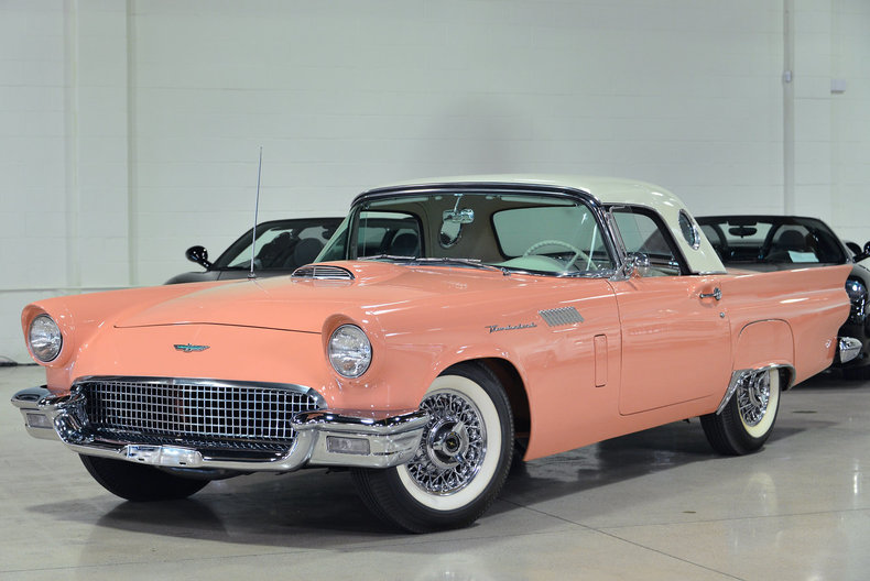 1957 Ford Thunderbird