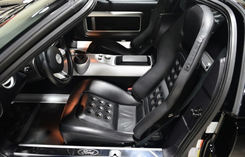 2006 Ford GT