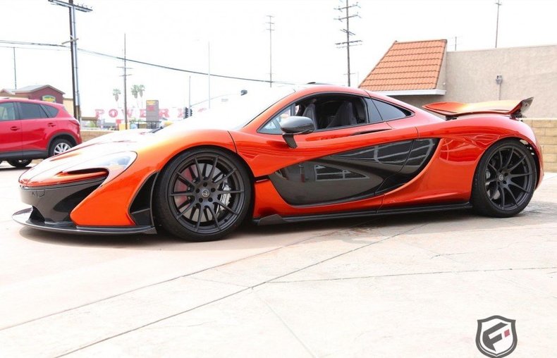 2015 Mclaren P1