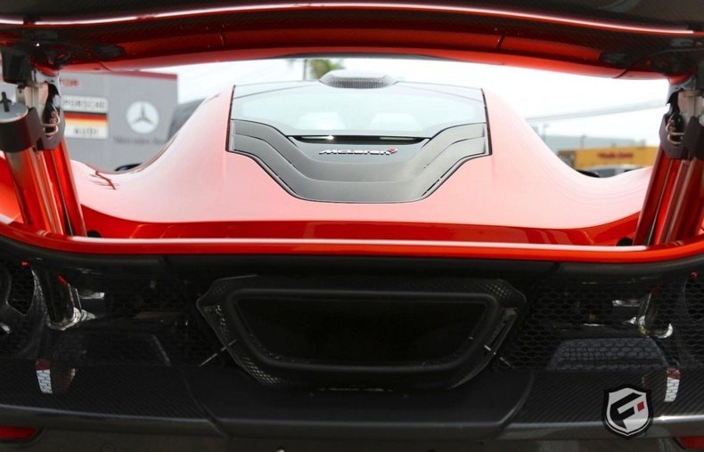 2015 Mclaren P1