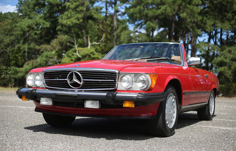 1987 Mercedes-Benz 560 SL