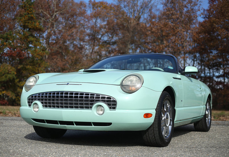 2004 Ford Thunderbird