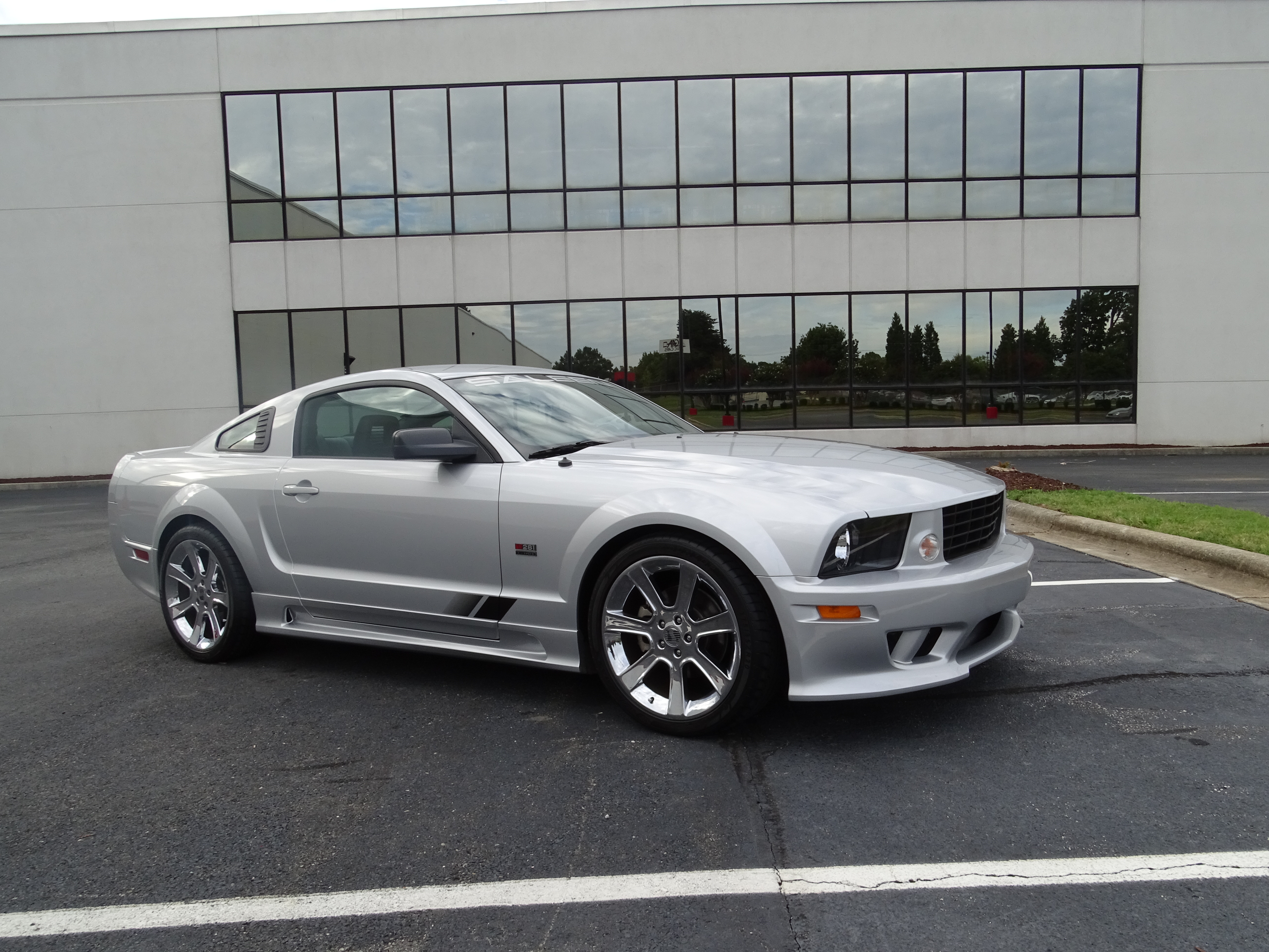 Ford mustang 2006 года