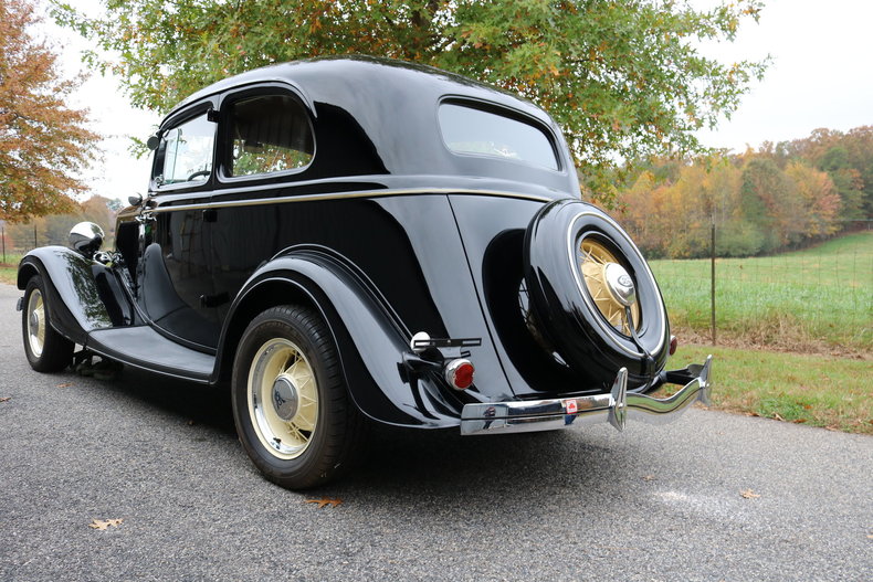 1934 Ford Victoria GAA Classic Cars