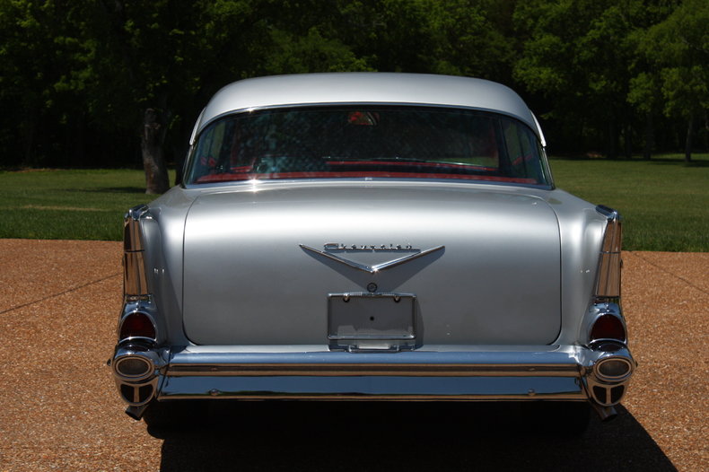 3719 4f5ac7cc33 low res