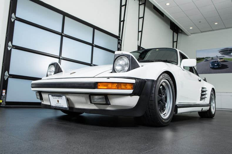 1989 Porsche 911 Turbo Slantnose