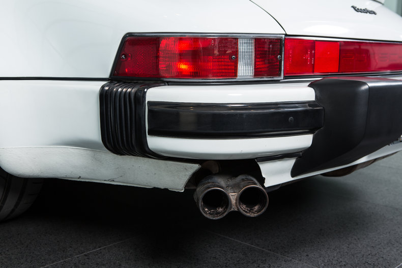 1989 Porsche 911 Turbo Slantnose