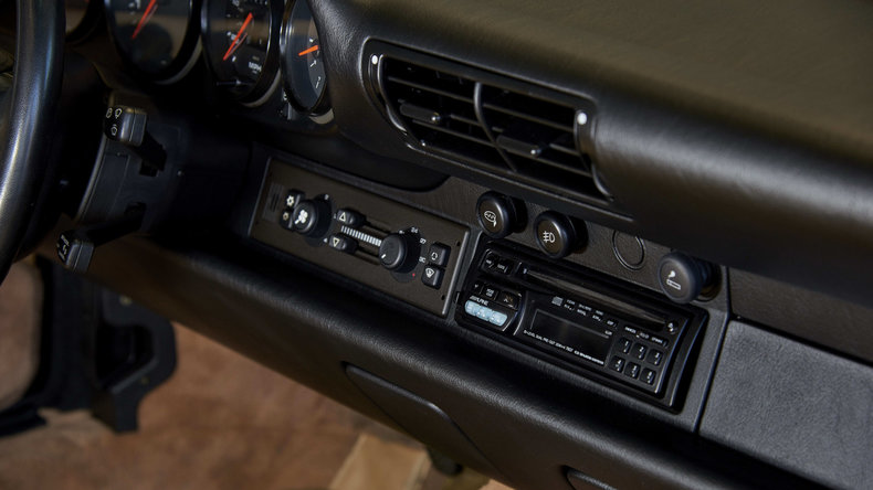 1995 Porsche 911 Carrera