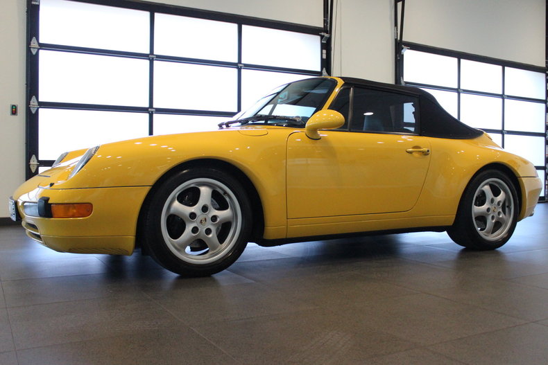 1998 Porsche 911 Carrera Cab