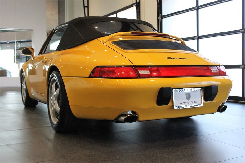 1998 Porsche 911 Carrera Cab