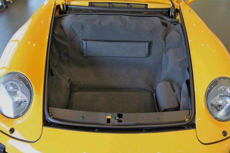 1998 Porsche 911 Carrera Cab