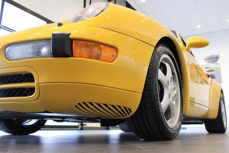 1998 Porsche 911 Carrera Cab