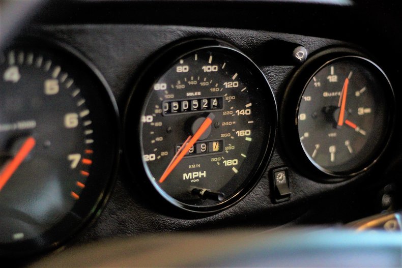 1998 Porsche 911 Carrera Cab