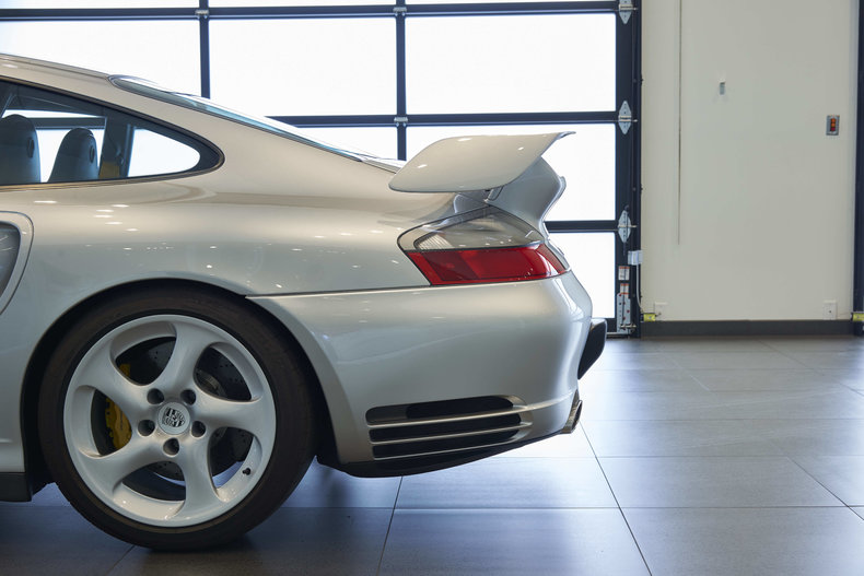 2003 Porsche 911 GT2