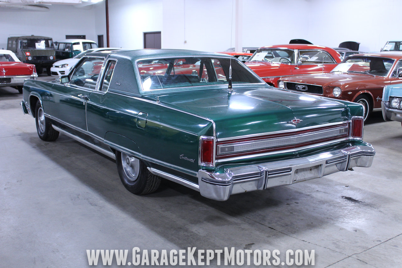 Lincoln continental 1975