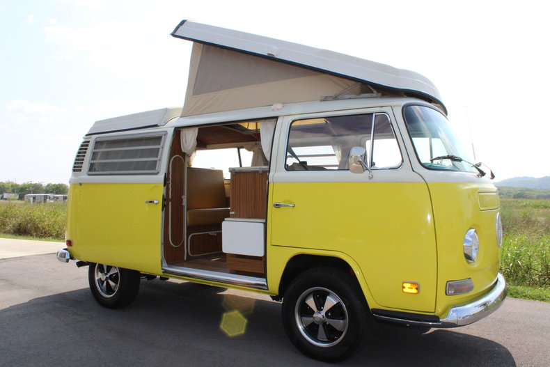 1972 Volkswagen Westfalia Camper