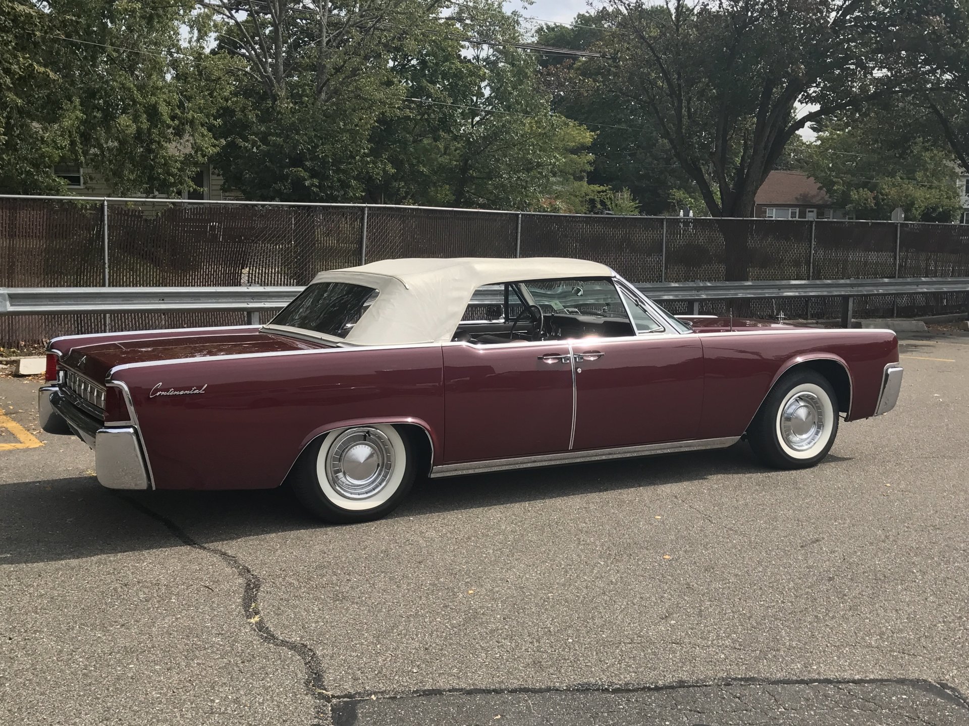 Lincoln continental 1963 года