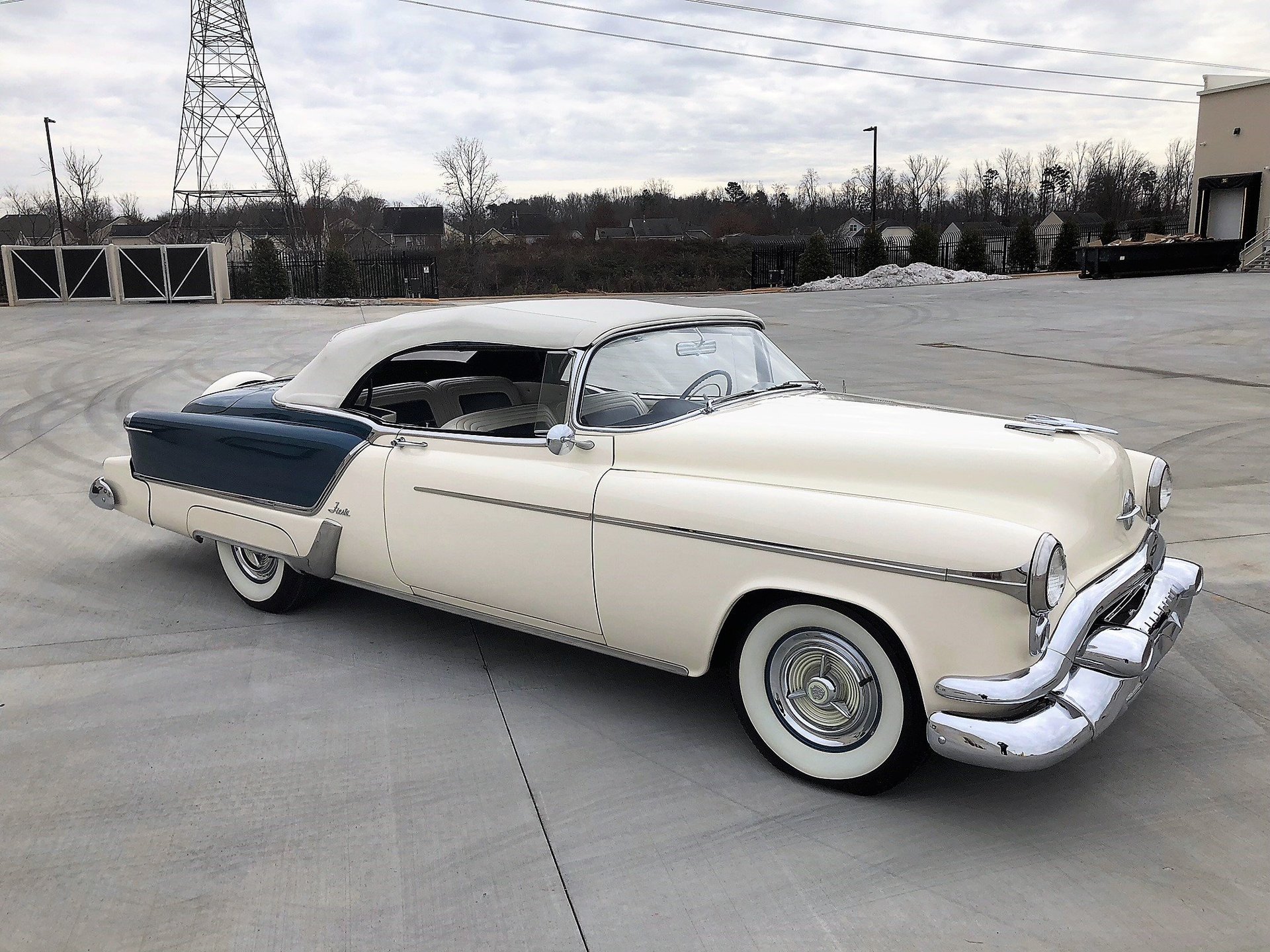 43939223384e hd 1953 oldsmobile fiesta