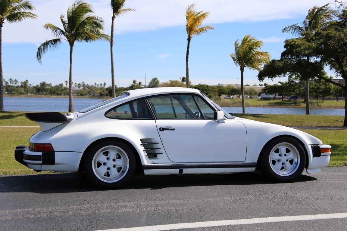 5184b326b6db hd 1987 porsche 930 turbo slant nose