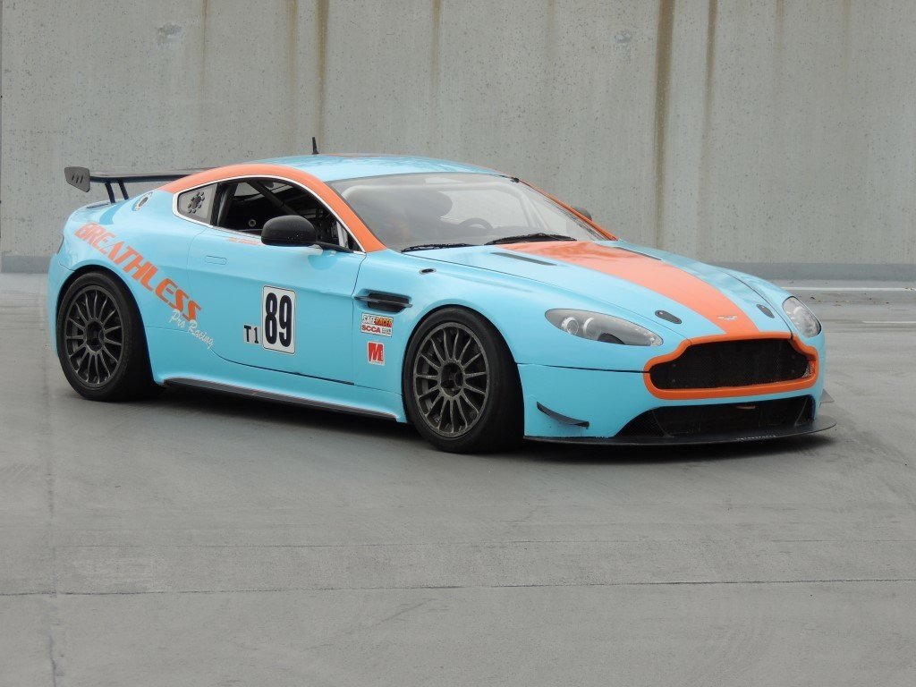 65541acaebd4 hd 2012 aston martin gt4
