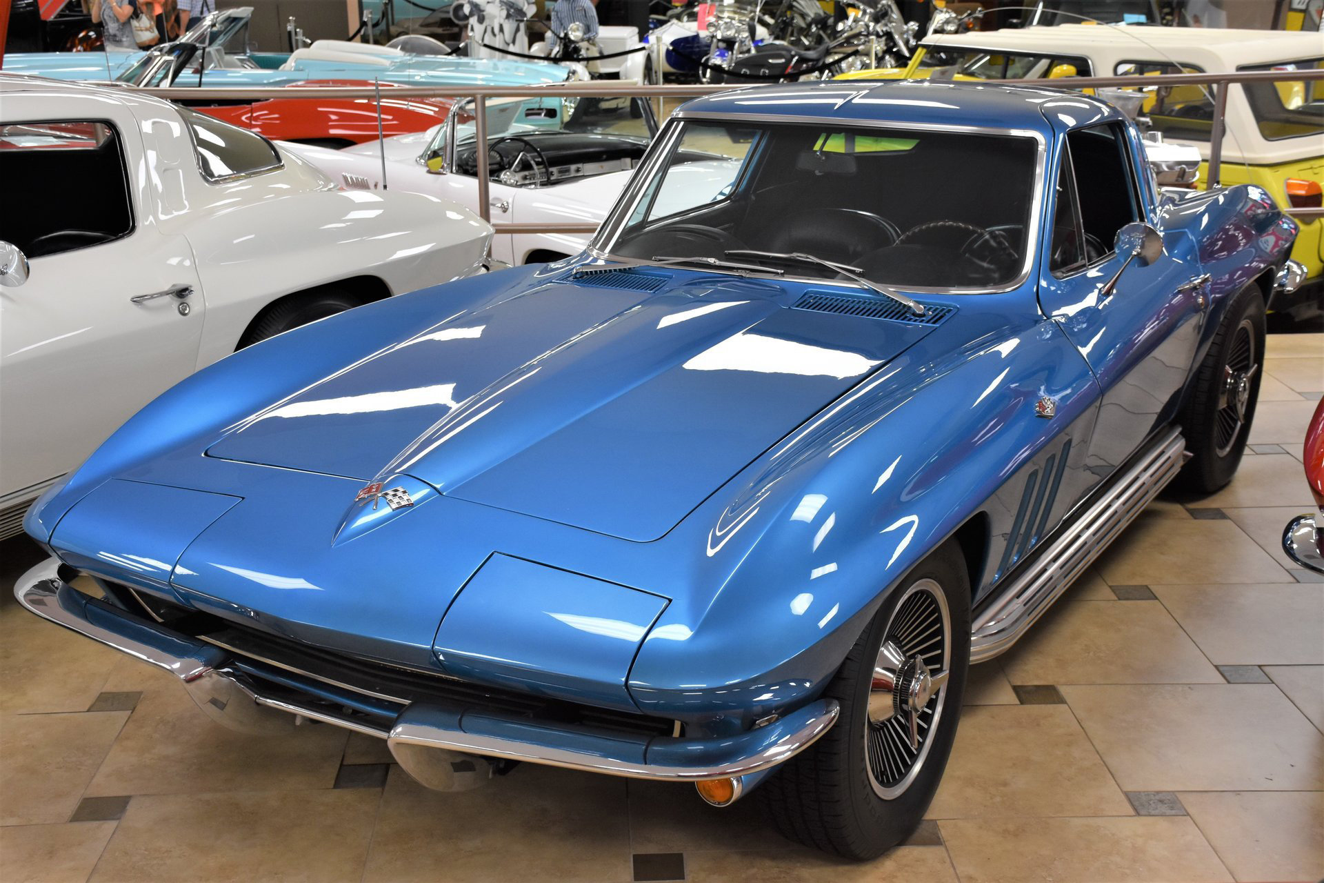 13537cda04d2c hd 1965 chevrolet corvette