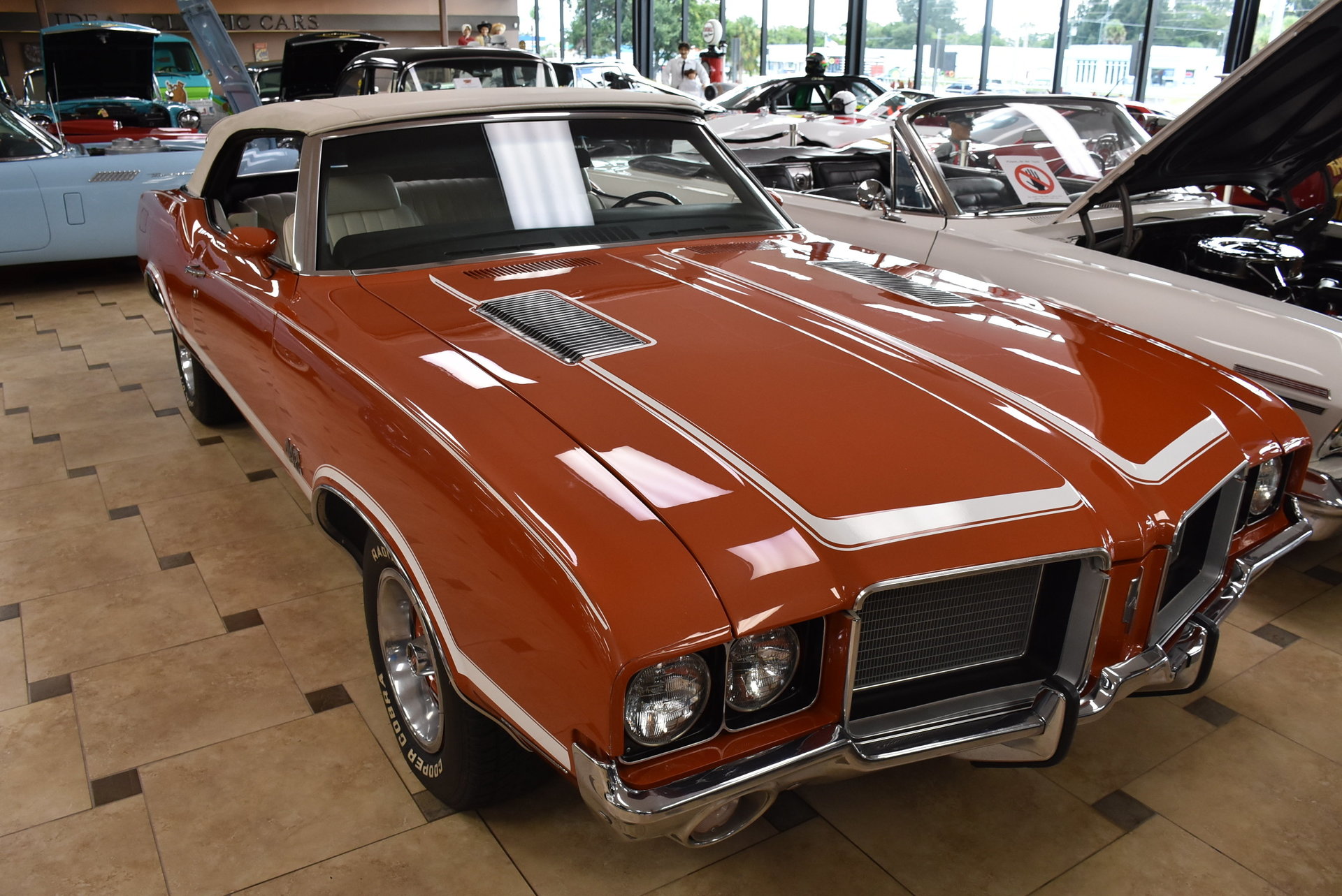 1972 Oldsmobile 442 | Ideal Classic Cars LLC