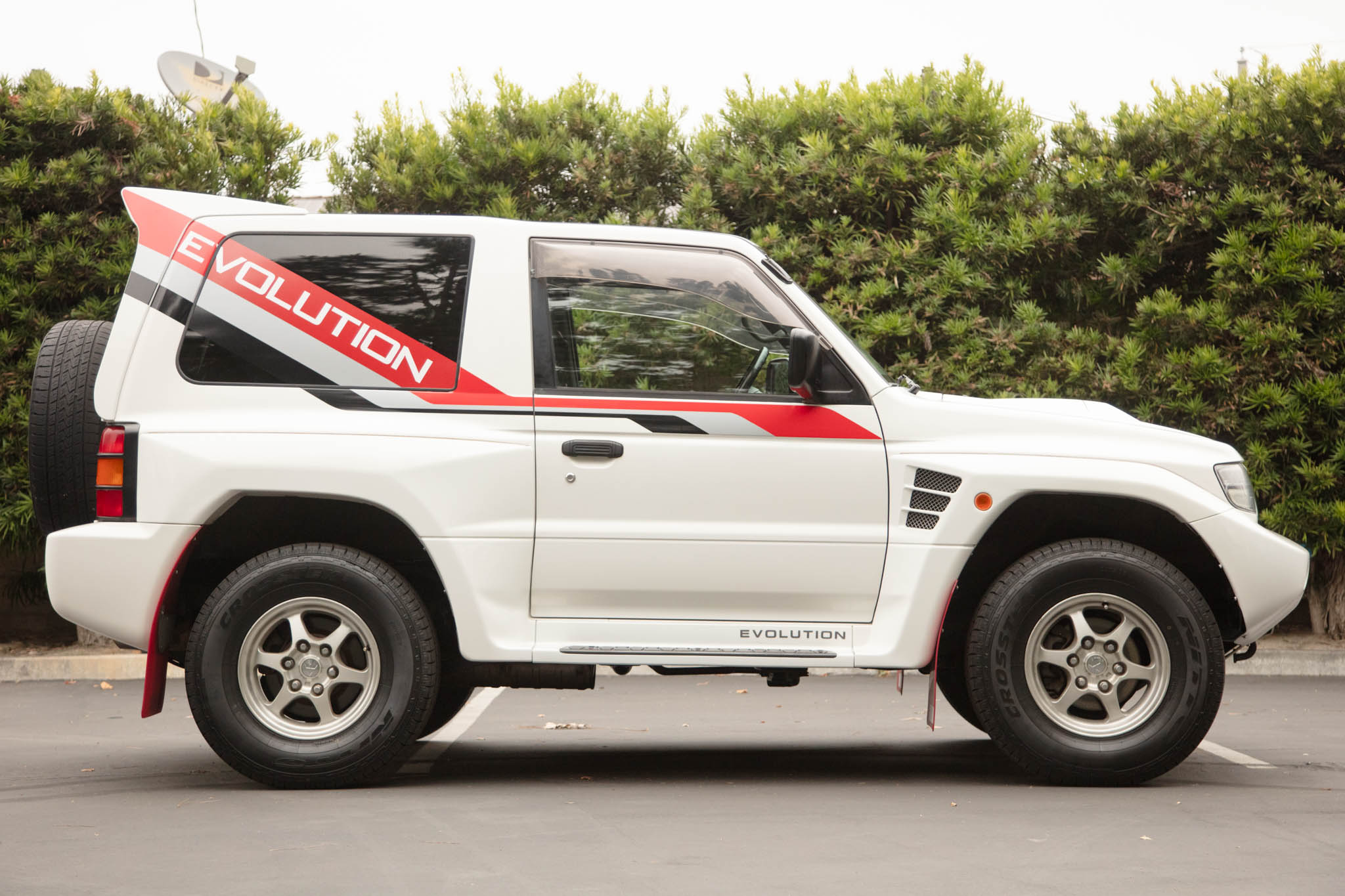 Mitsubishi Pajero Evo