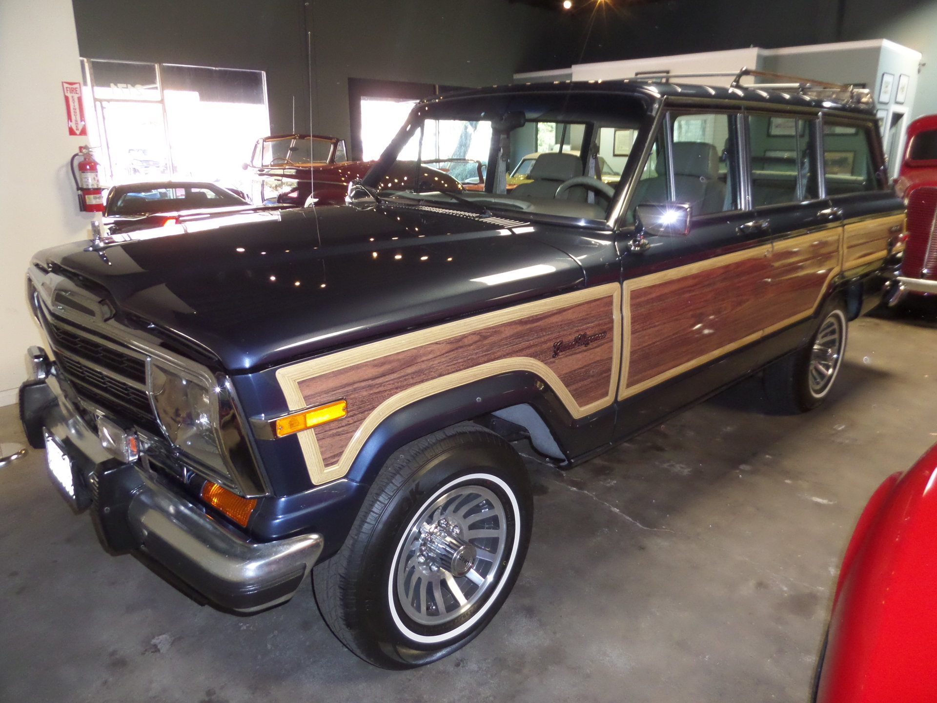 10329125235d6 hd 1989 jeep grand wagoneer