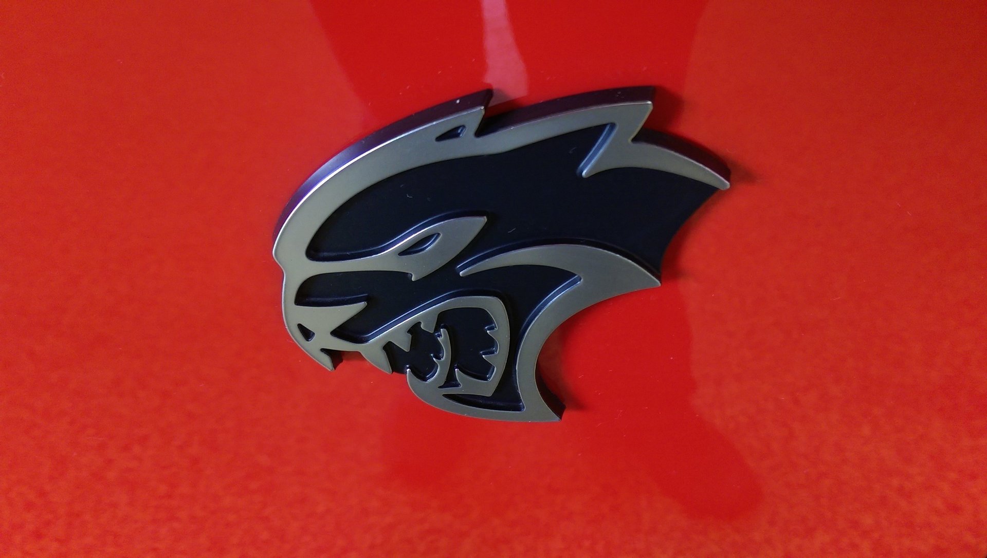 Dodge challenger эмблема