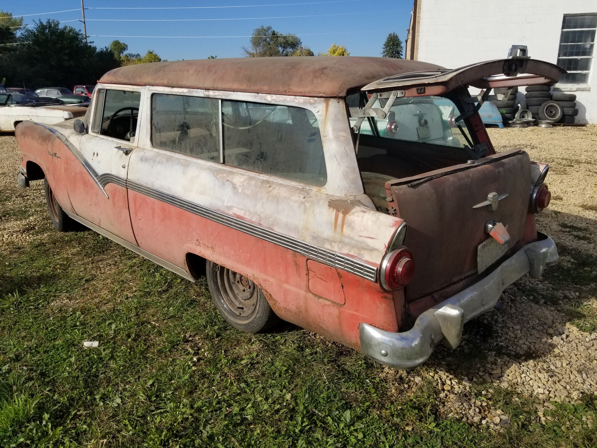 Ford ranch wagon