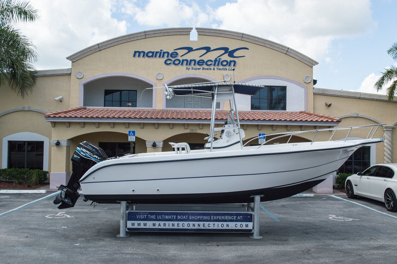 Used 2001 Sea Fox 230 CC boat for sale in West Palm Beach, FL