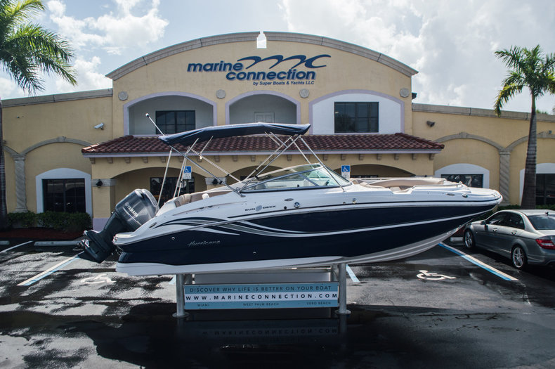 New 2015 Hurricane SunDeck SD 2400 OB boat for sale in West Palm Beach, FL