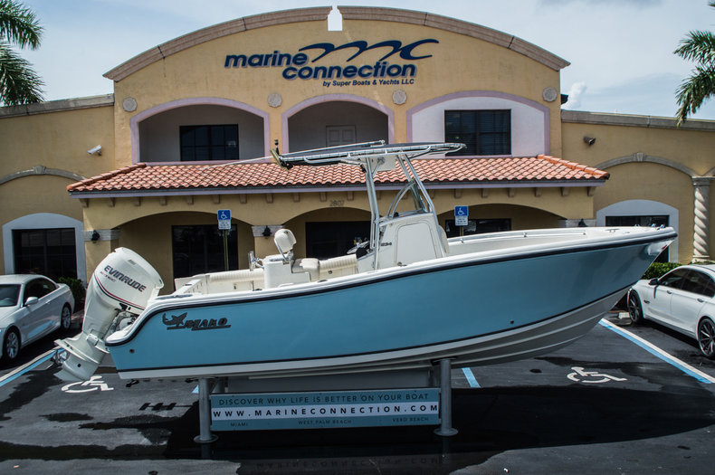 Used 2007 Mako 234 CC Center Console boat for sale in West Palm Beach, FL