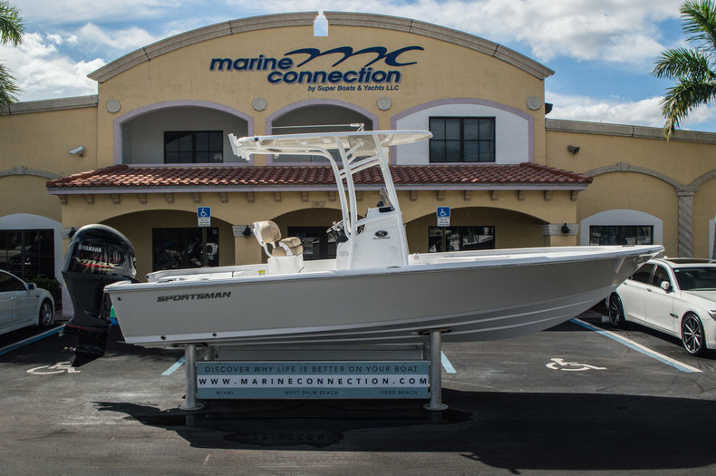 New 2016 Sportsman Masters 227 Bay Boat boat for sale in West Palm Beach, FL