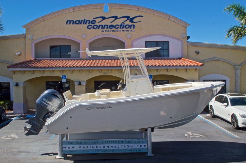 New 2016 Cobia 201 Center Console boat for sale in Vero Beach, FL