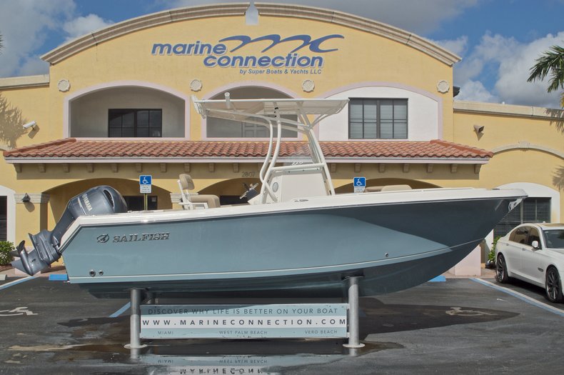 New 2017 Sailfish 220 CC Center Console boat for sale in West Palm Beach, FL