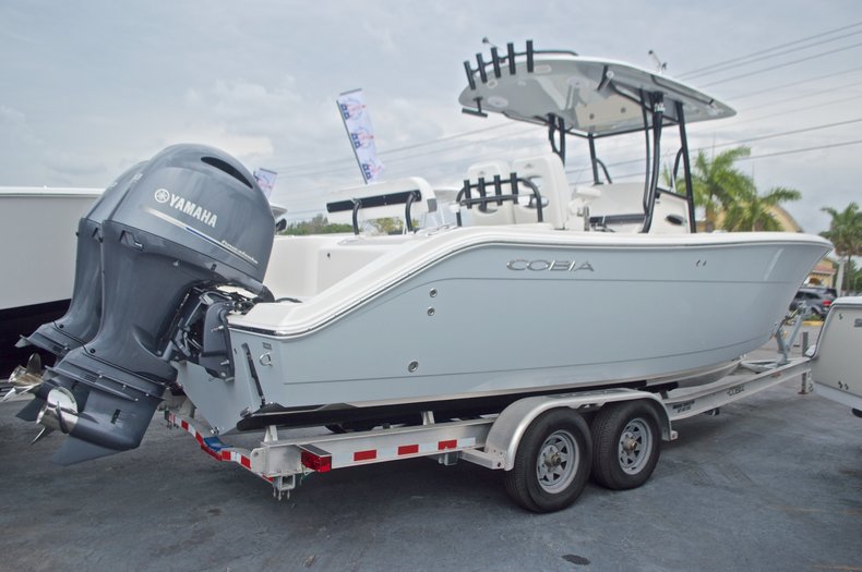 New 2017 Cobia 277 Center Console boat for sale in Miami, FL