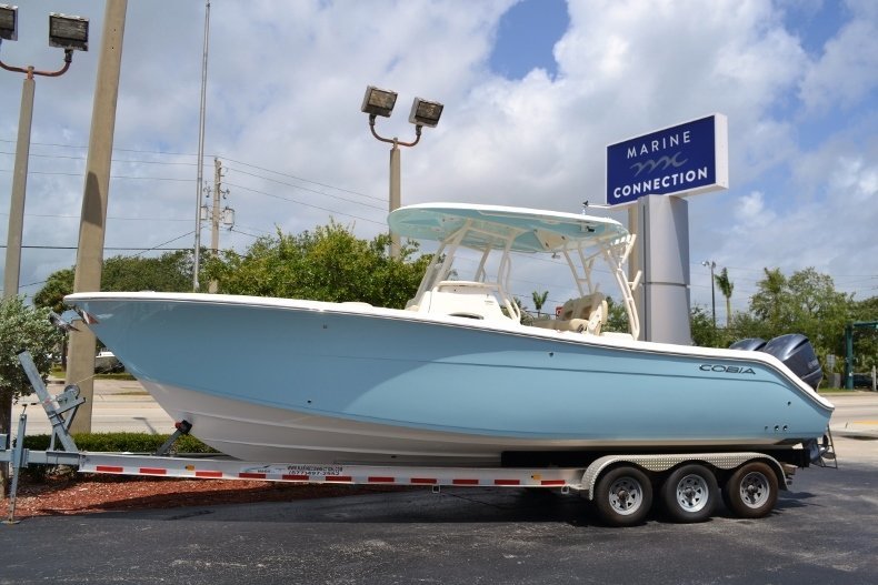 New 2017 Cobia 296 Center Console boat for sale in West Palm Beach, FL