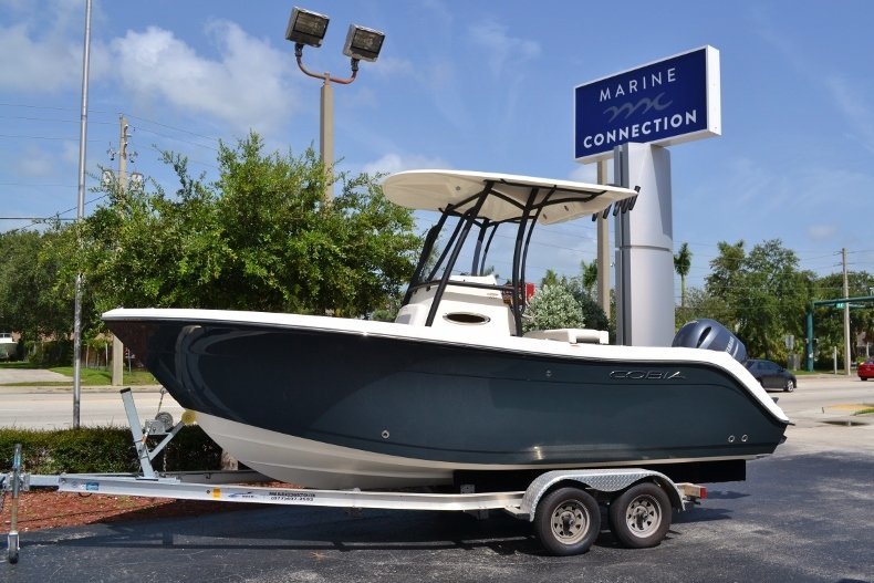 New 2018 Cobia 201 Center Console boat for sale in Miami, FL