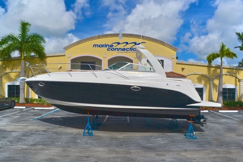 Used 2004 Rinker 312 Fiesta Vee boat for sale in West Palm Beach, FL