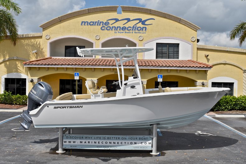 New 2018 Sportsman Heritage 211 Center Console boat for sale in Fort Lauderdale, FL