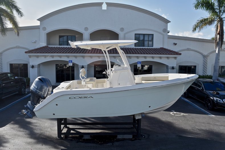 New 2018 Cobia 201 Center Console boat for sale in Vero Beach, FL