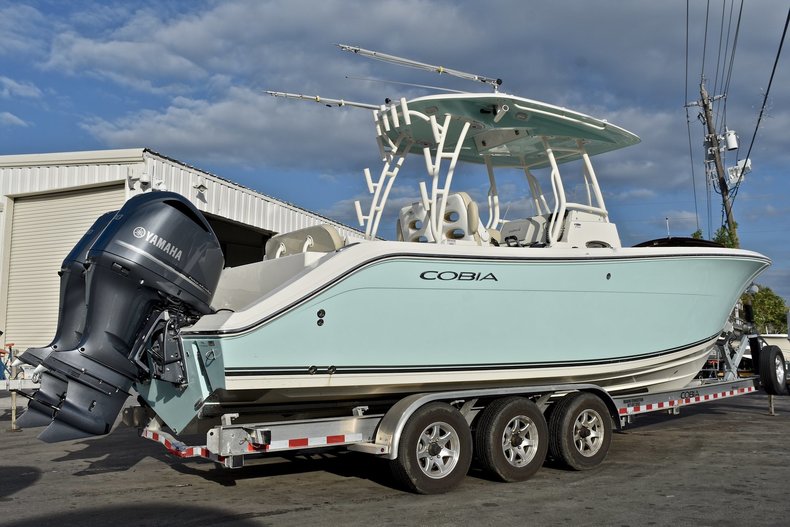 Used 2015 Cobia 296 Center Console boat for sale in West Palm Beach, FL