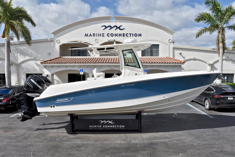 Used 2011 Boston Whaler 280 Outrage boat for sale in West Palm Beach, FL