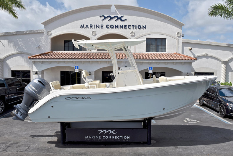 New 2018 Cobia 220 Center Console boat for sale in West Palm Beach, FL