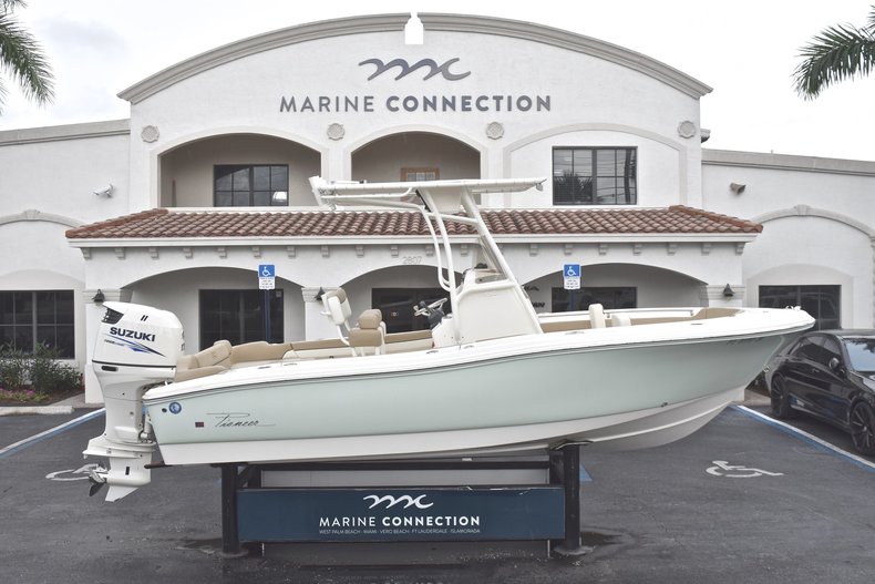 Used 2017 Pioneer 197 Sportfish Center Console boat for sale in West Palm Beach, FL